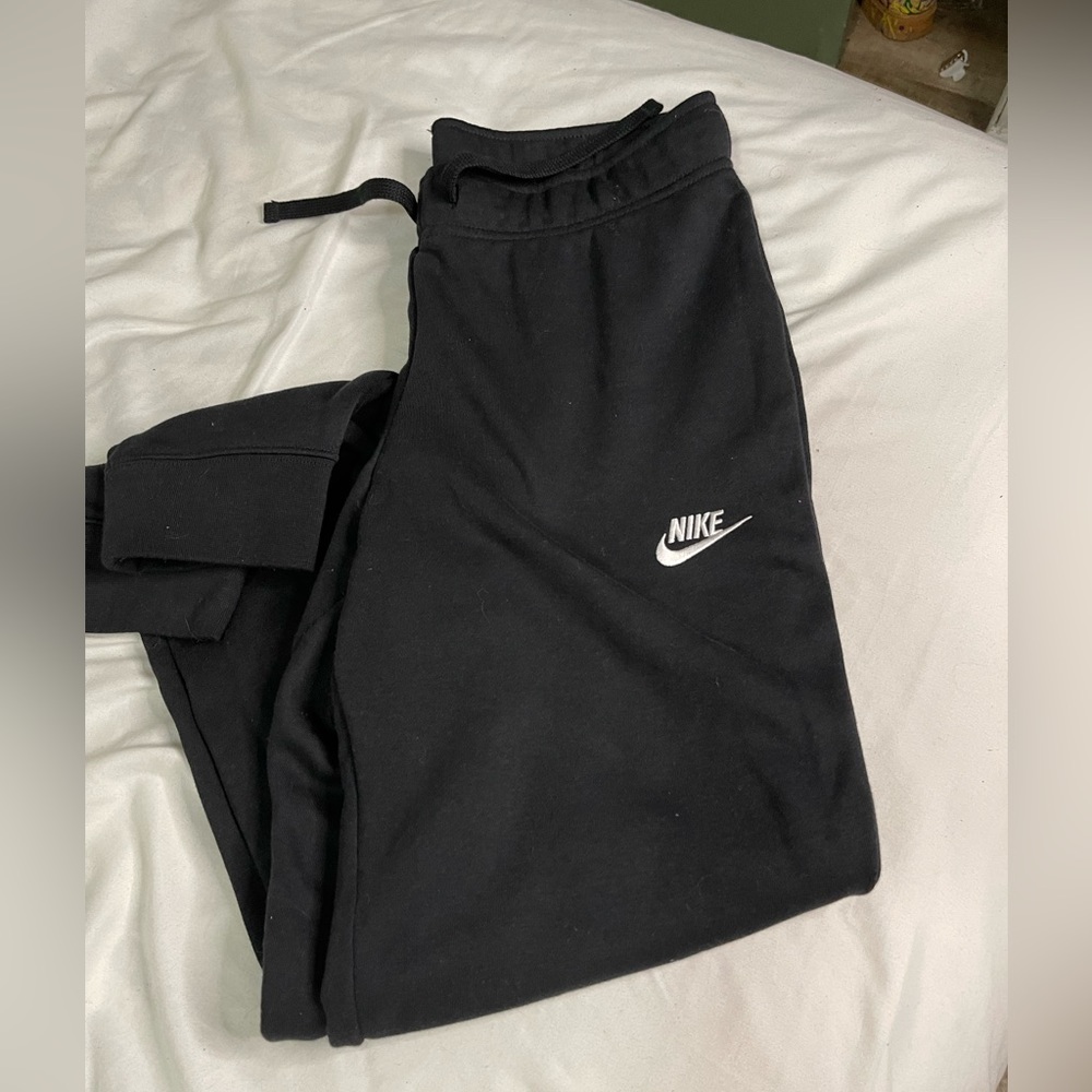 Women’s nike sweatpants